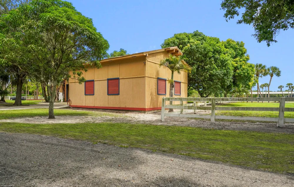 3516 Hanover Circle Loxahatchee, FL 33470