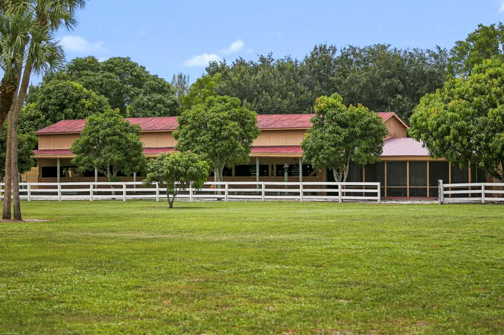 3516 Hanover Circle Loxahatchee, FL 33470