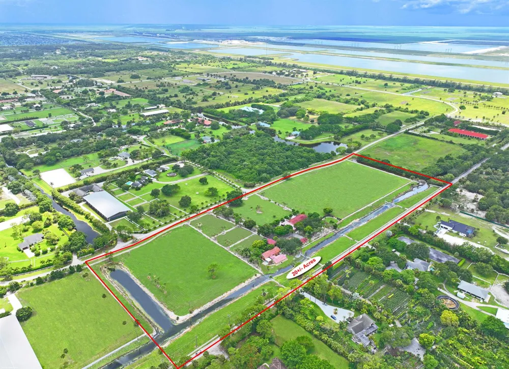 3516 Hanover Circle Loxahatchee, FL 33470