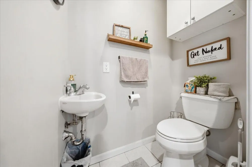 408 Waverly Drive Benton Charter Township, MI 49022