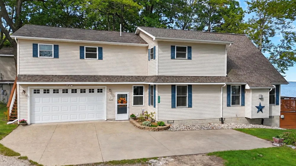 Beverly Drive Denton Township, MI 48651