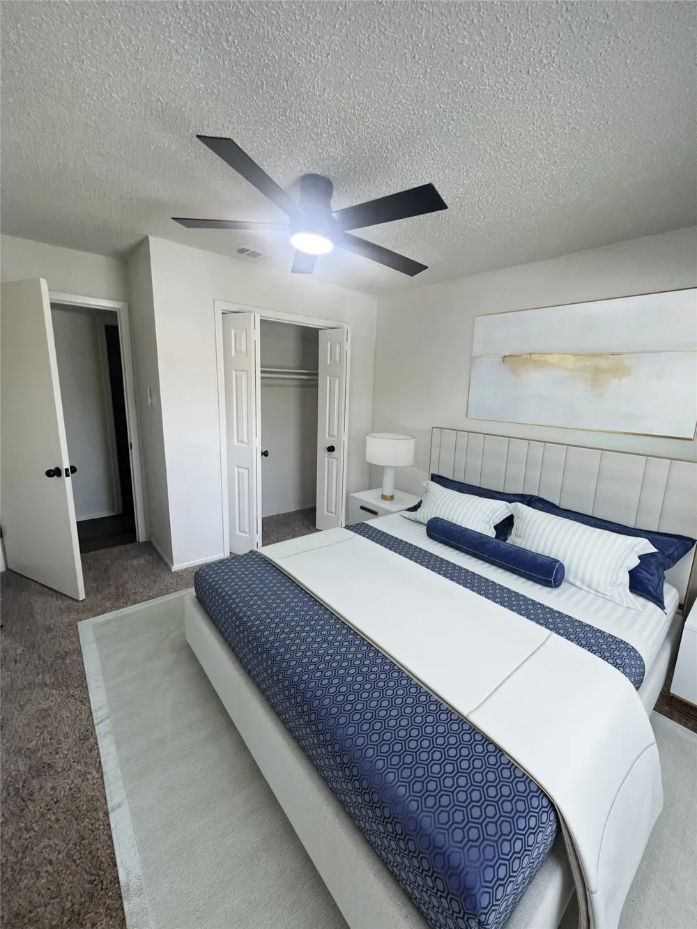 4639 Williams Road #215 Benbrook, TX 76116