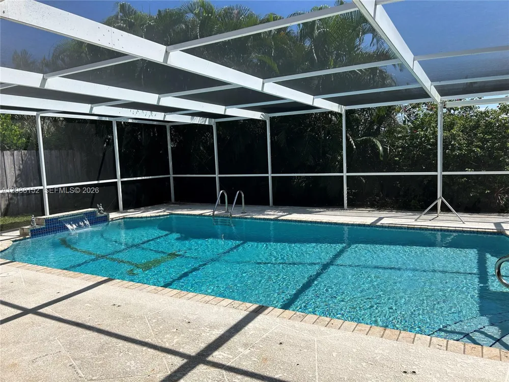 2480 NE 46th St Lighthouse Point, FL 33064