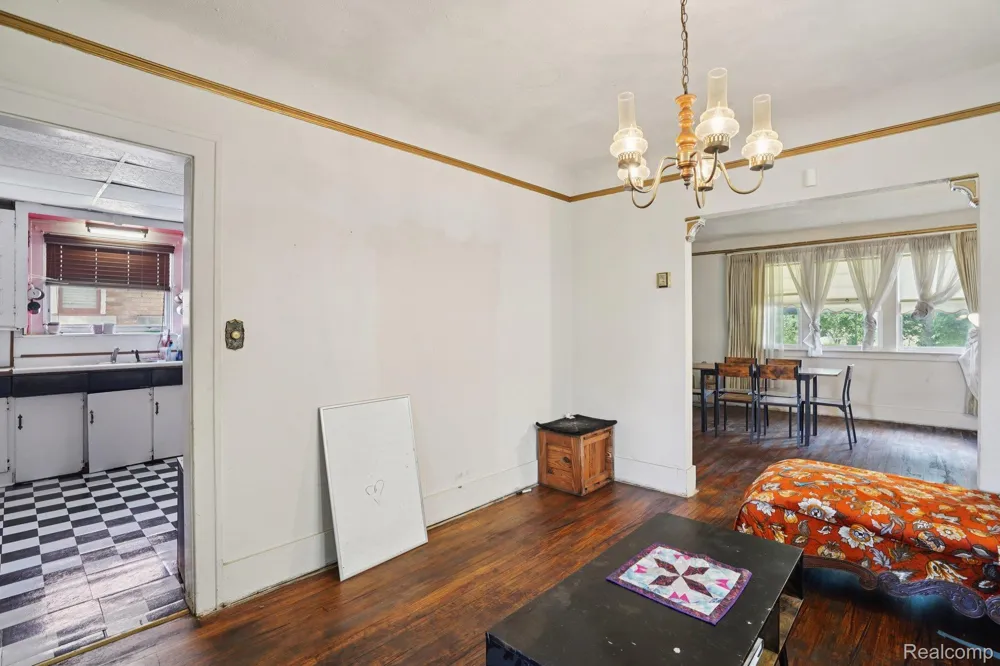 4101 Pasadena Street Detroit City, MI 48238