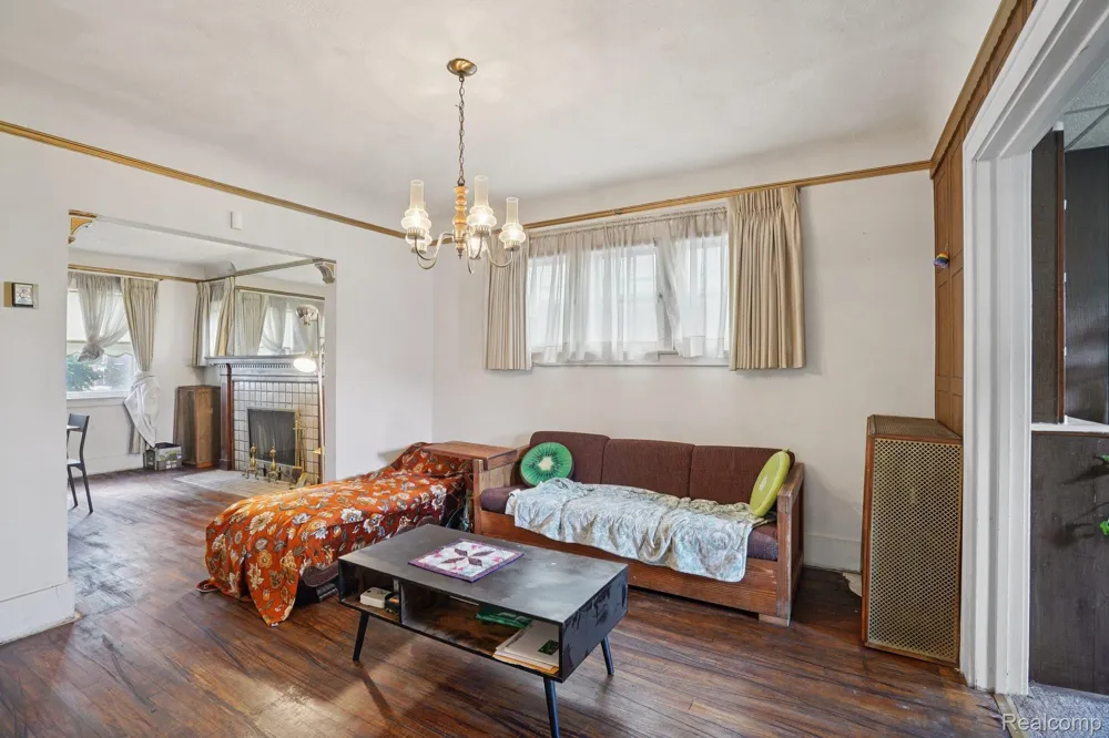 4101 Pasadena Street Detroit City, MI 48238