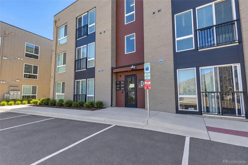 8475 E 36th Avenue #314 Denver, CO 80238