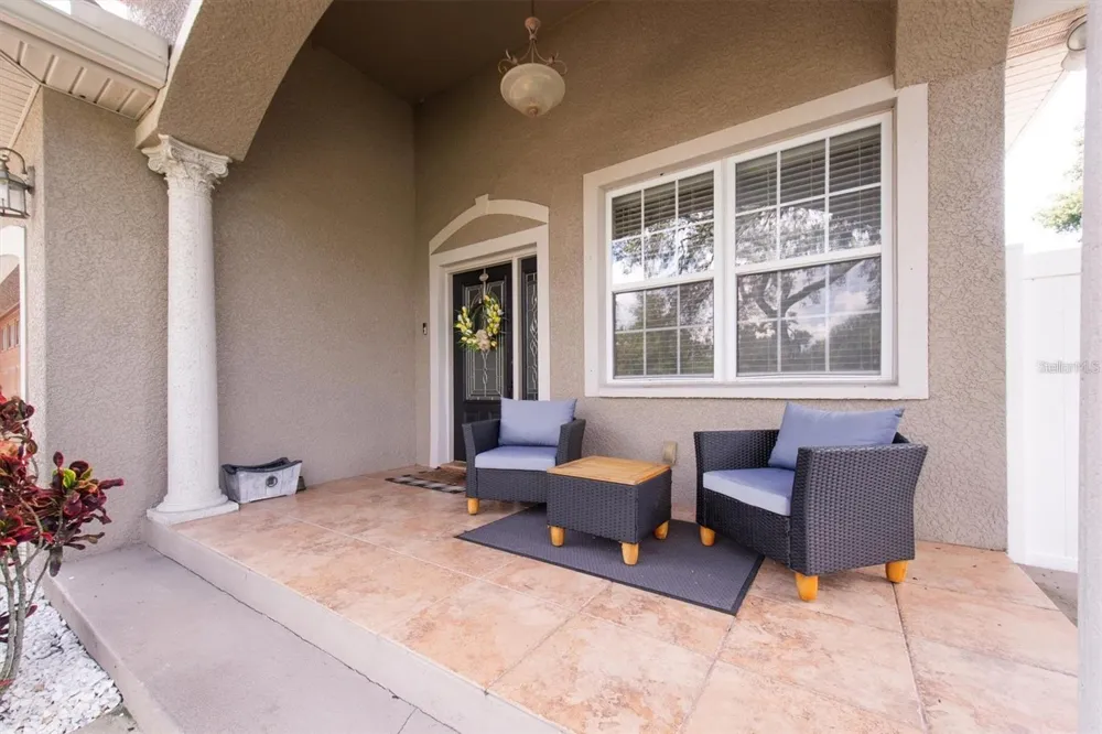 8930 NEWPORT AVENUE Tampa, FL 33604
