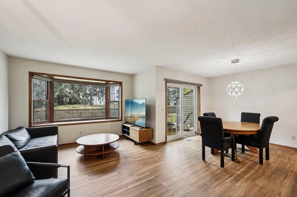 320 Karen Lane NE Columbia Heights, MN 55421