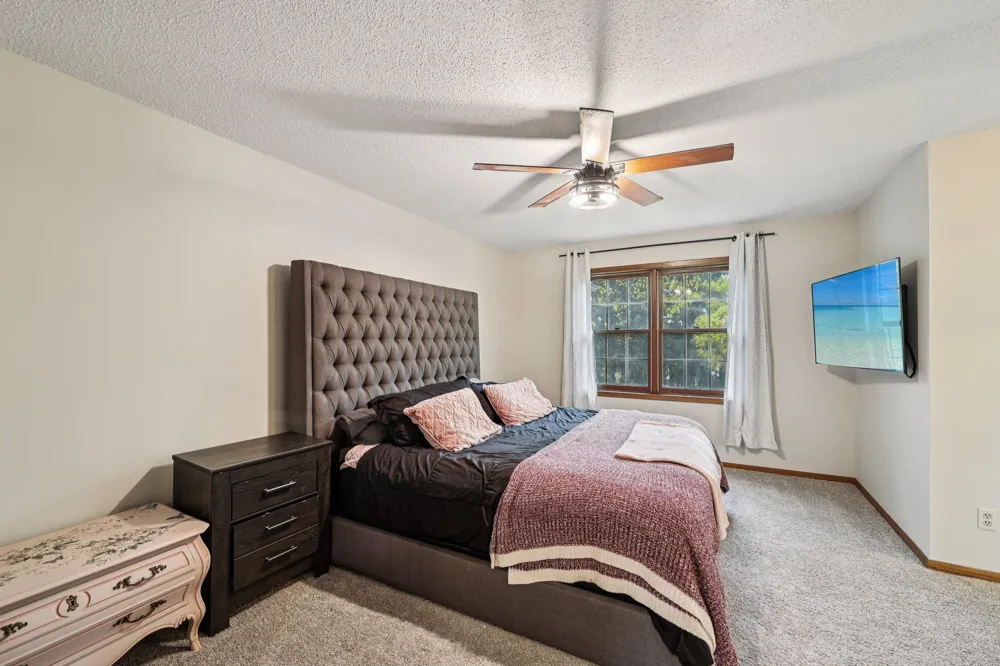 320 Karen Lane NE Columbia Heights, MN 55421