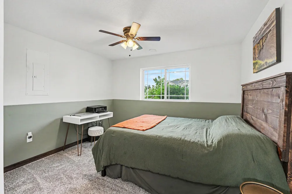 707 Hickory Street SW Isanti, MN 55040