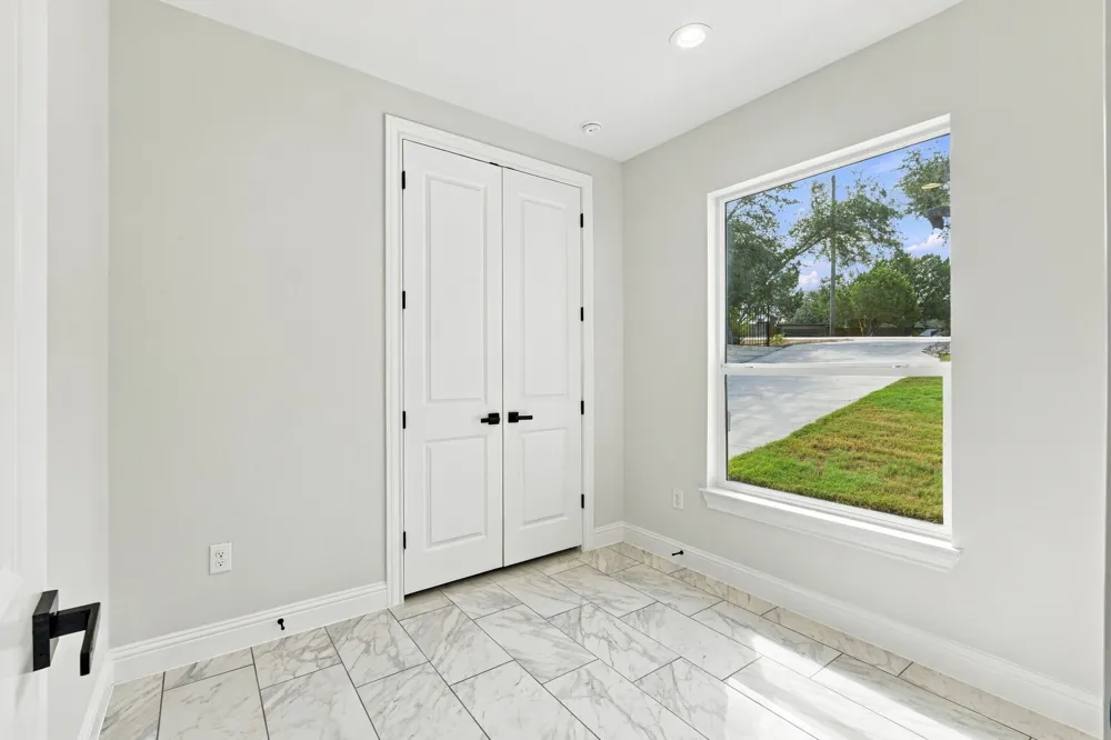 20302 Boggy Ford Road Lago Vista, TX 78645