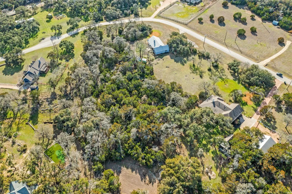 262 Beauchamp Road Dripping Springs, TX 78620
