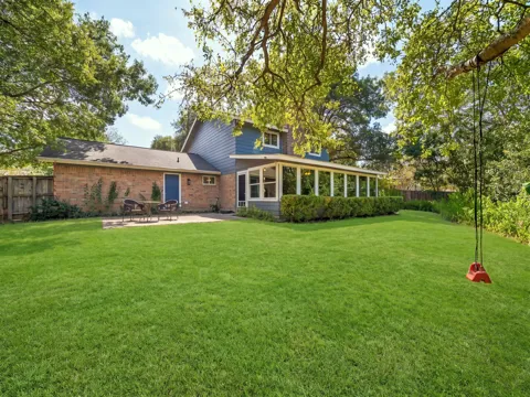 2406 Lancaster Drive