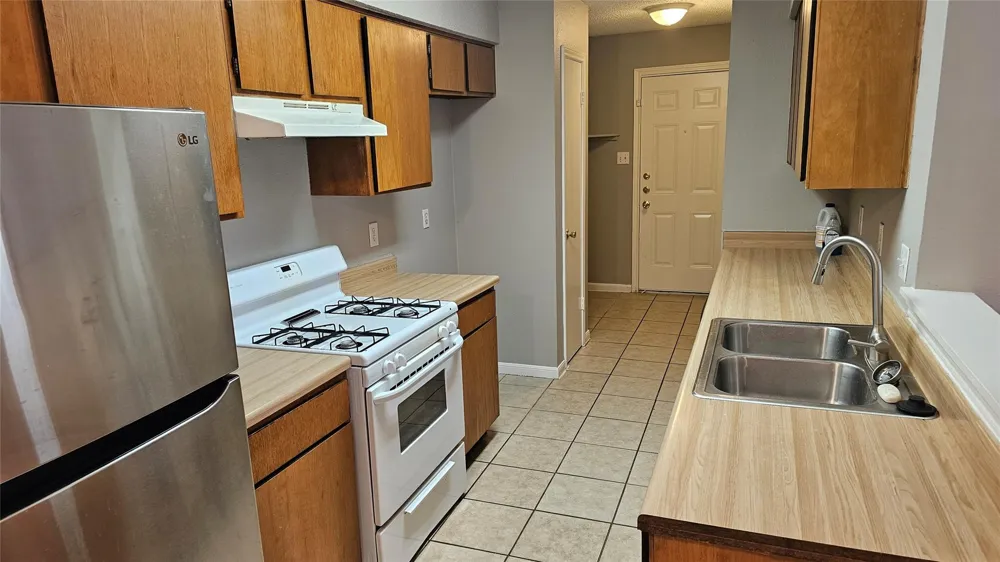 1903 Margalene Way #B Austin, TX 78728