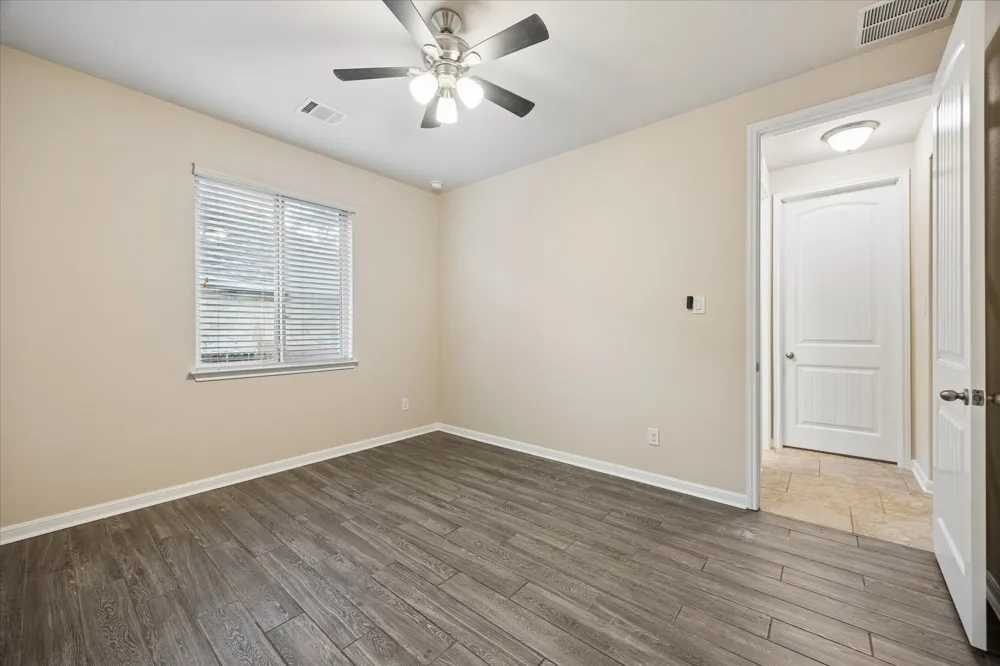 3302 Mossy Grove Court Cedar Park, TX 78613