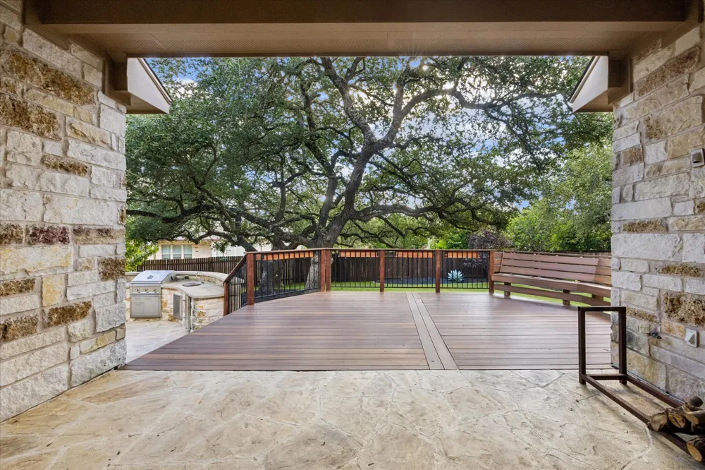 3302 Mossy Grove Court Cedar Park, TX 78613