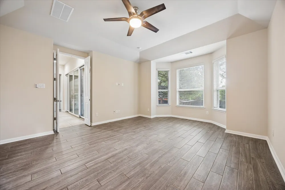 3302 Mossy Grove Court Cedar Park, TX 78613