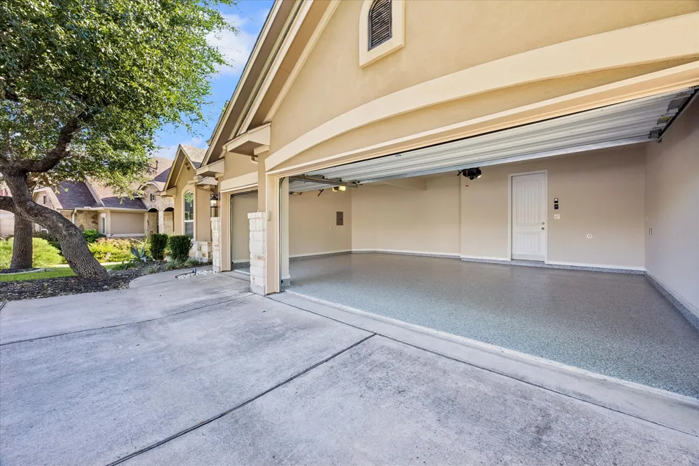 3302 Mossy Grove Court Cedar Park, TX 78613