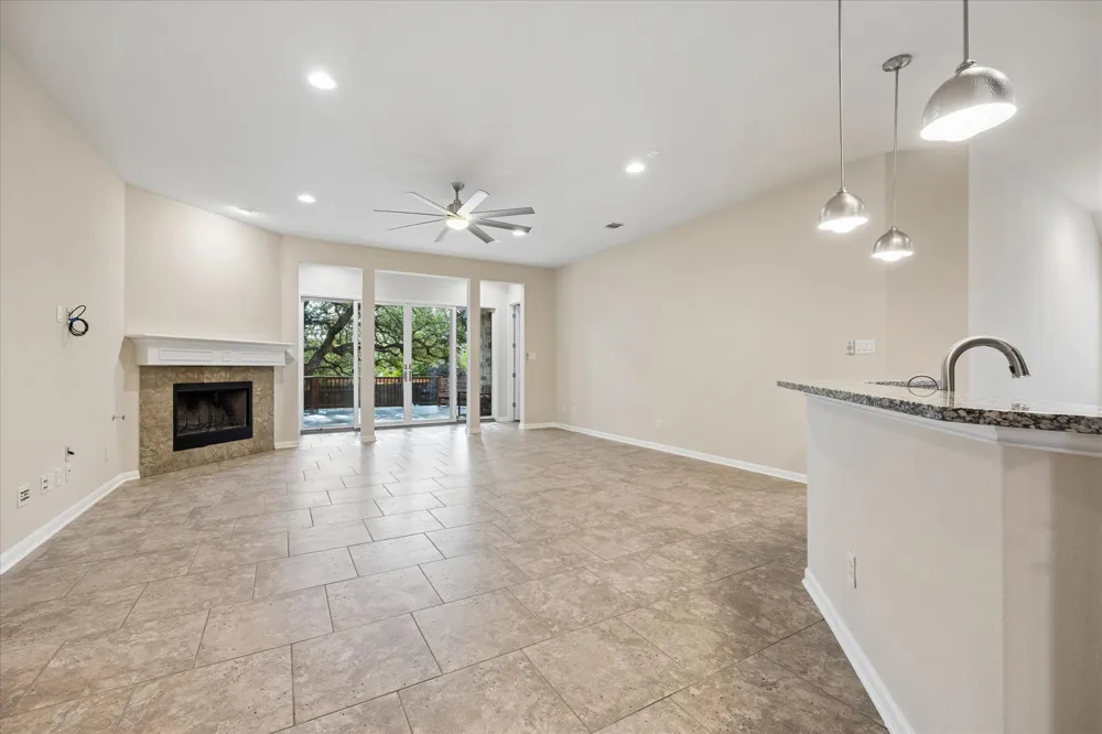 3302 Mossy Grove Court Cedar Park, TX 78613