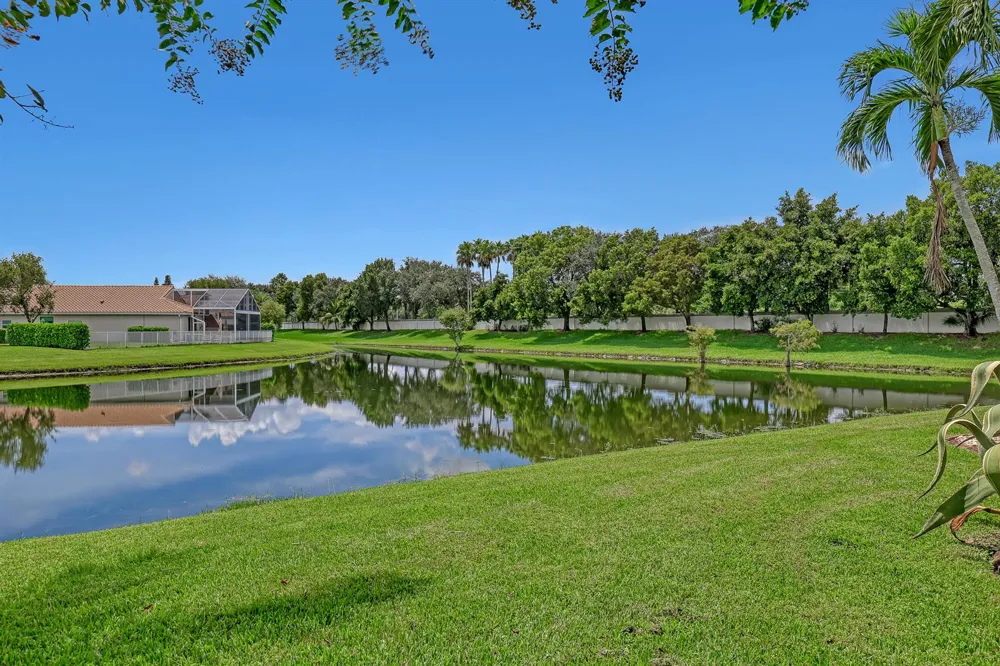 9974 Mantova Drive Lake Worth, FL 33467