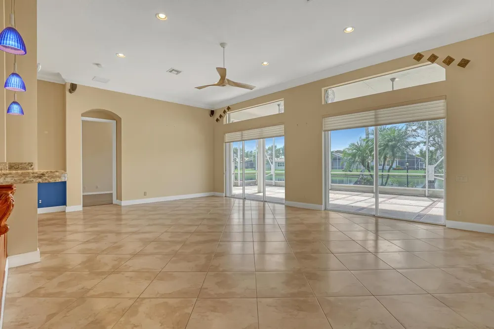 9974 Mantova Drive Lake Worth, FL 33467