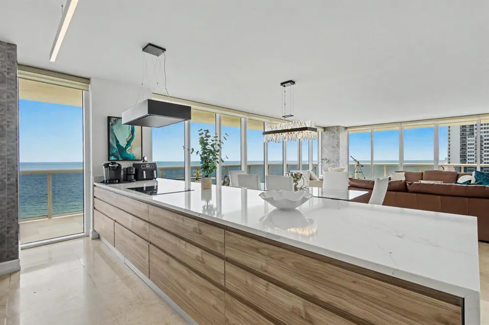 1830 S Ocean Drive #1402 Hallandale Beach, FL 33009