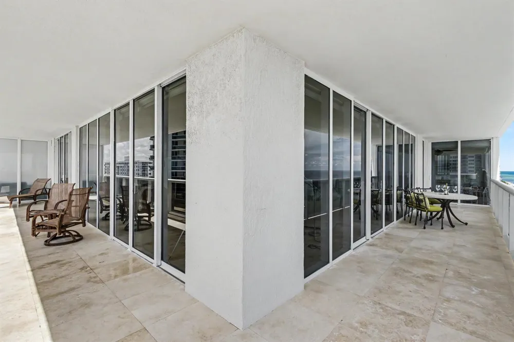 1830 S Ocean Drive #1402 Hallandale Beach, FL 33009