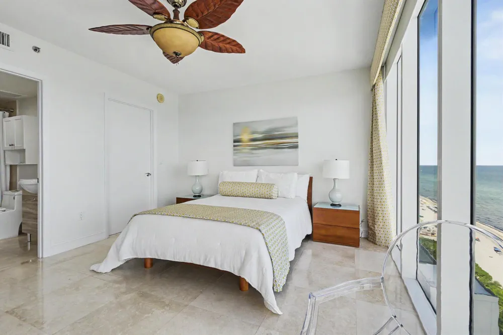 1830 S Ocean Drive #1402 Hallandale Beach, FL 33009