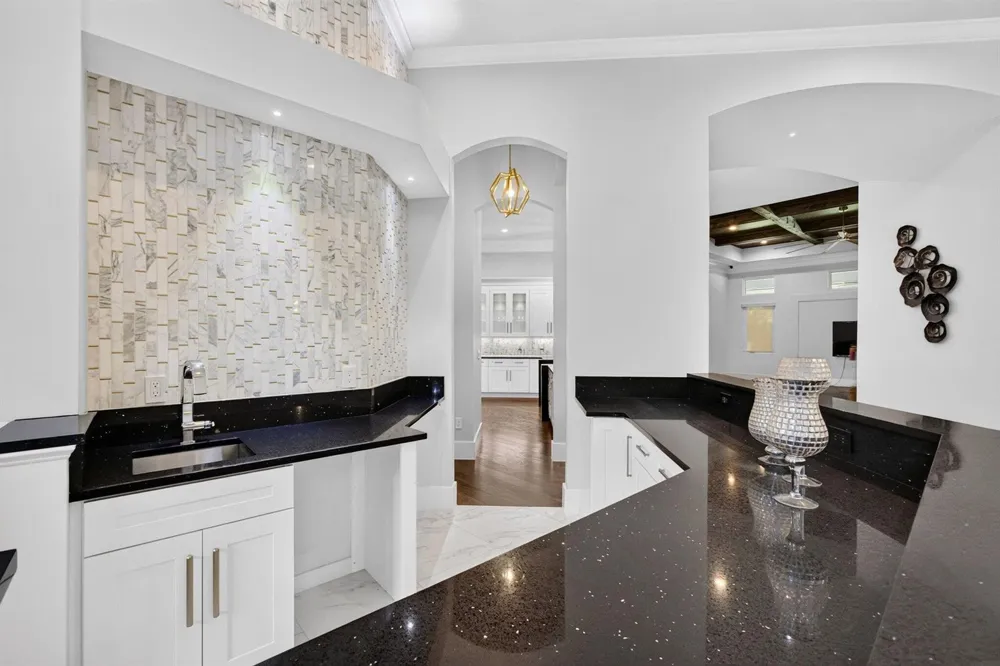 145 24TH AVENUE Vero Beach, FL 32962