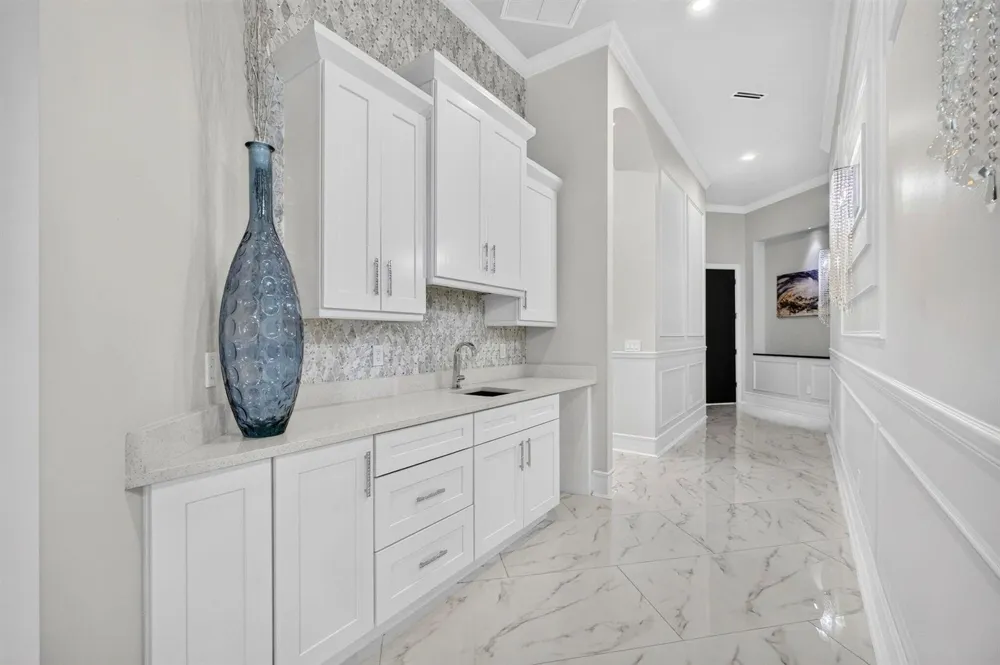145 24TH AVENUE Vero Beach, FL 32962