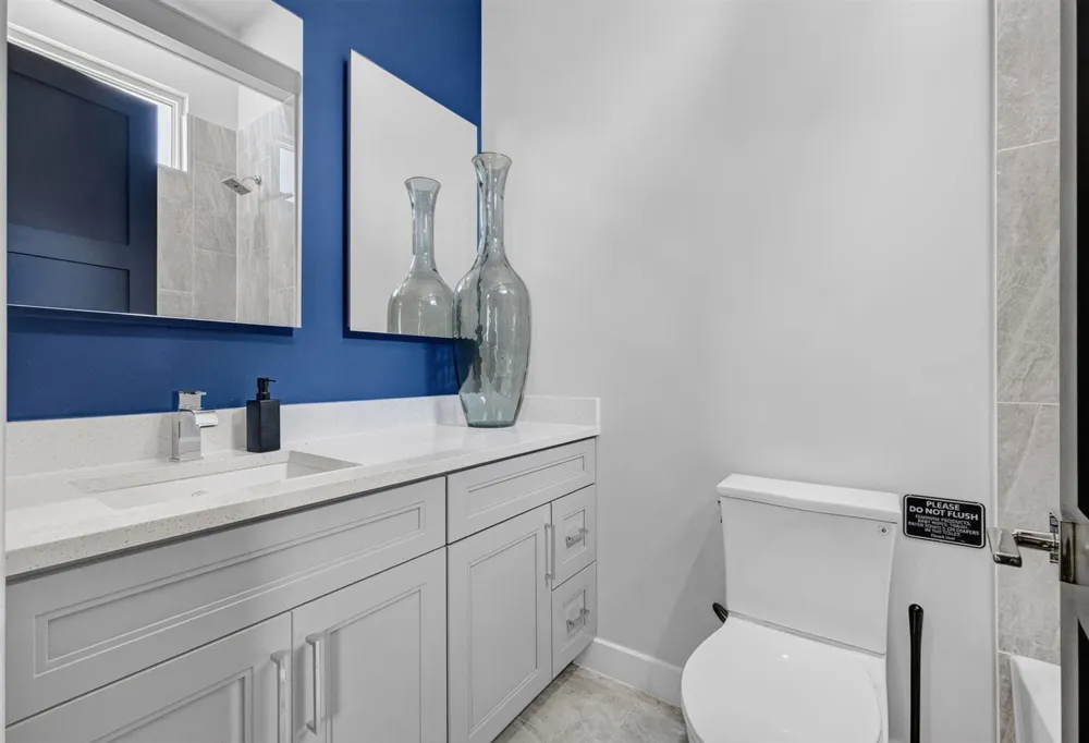 145 24TH AVENUE Vero Beach, FL 32962