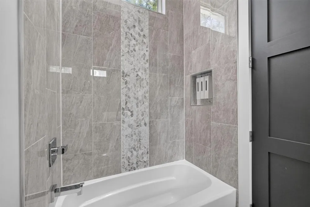 145 24TH AVENUE Vero Beach, FL 32962