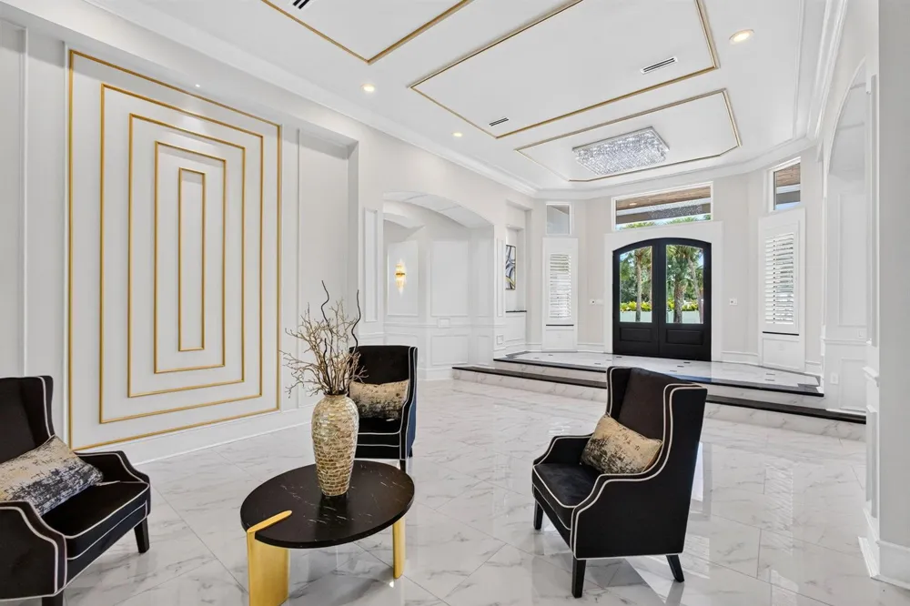 145 24TH AVENUE Vero Beach, FL 32962