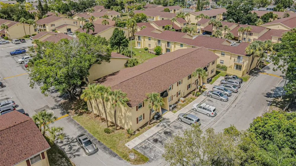7517 ABONADO ROAD #7517 Tampa, FL 33615