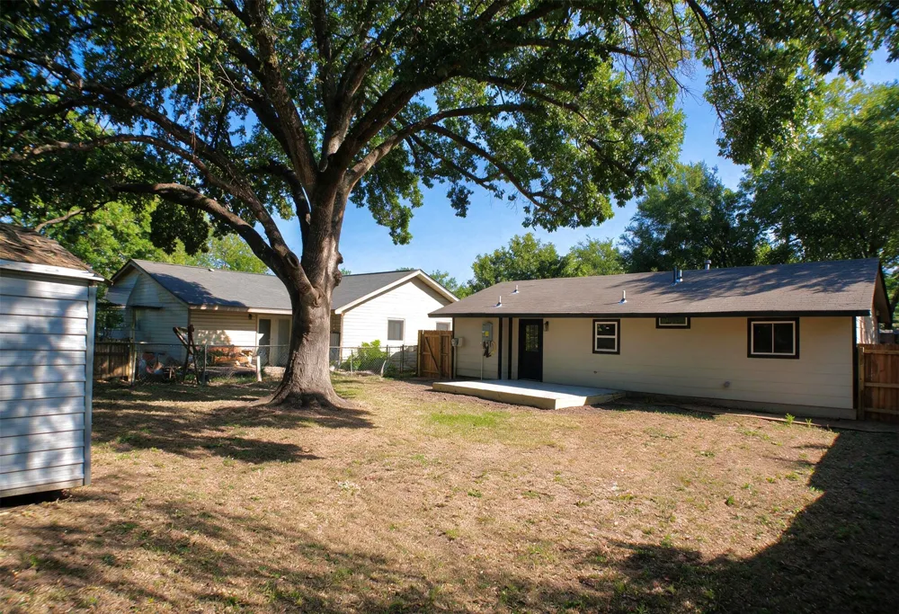 407 Tamworth Avenue Austin, TX 78745