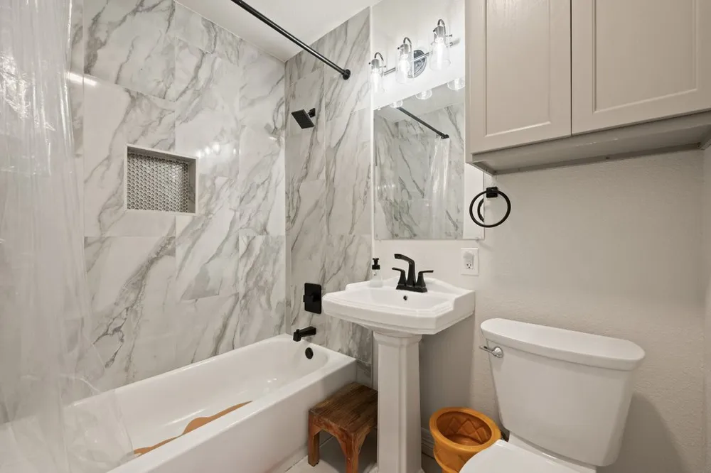 5714 Avenue D Austin, TX 78752