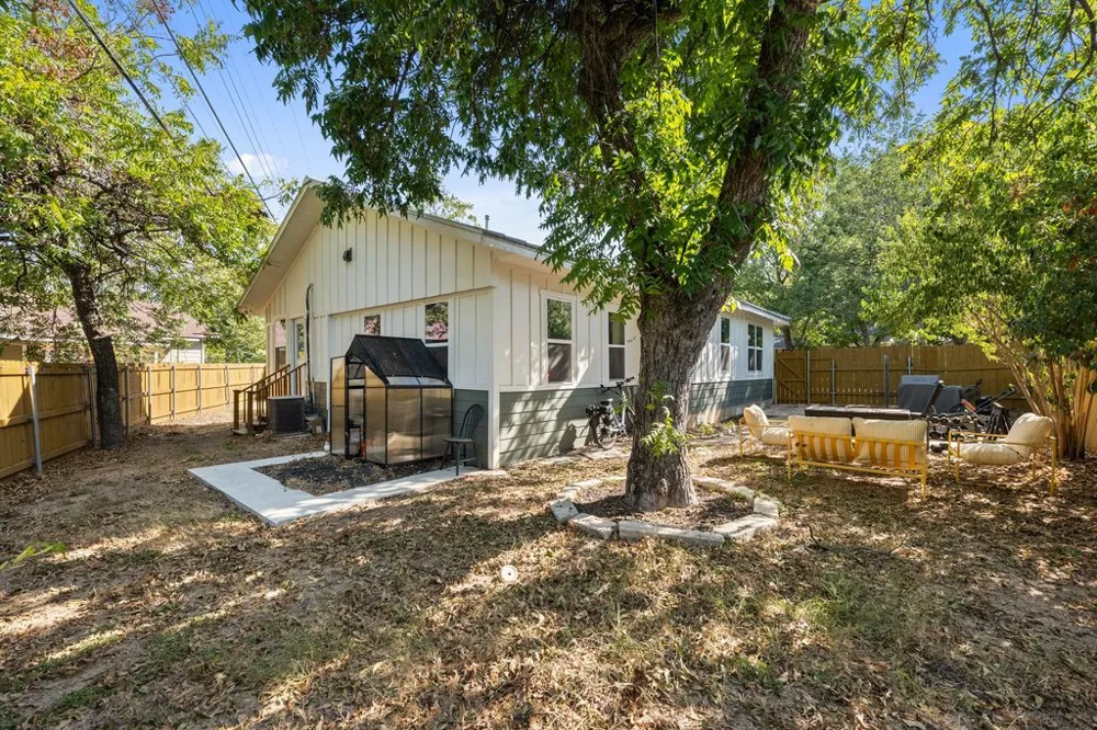 5714 Avenue D Austin, TX 78752