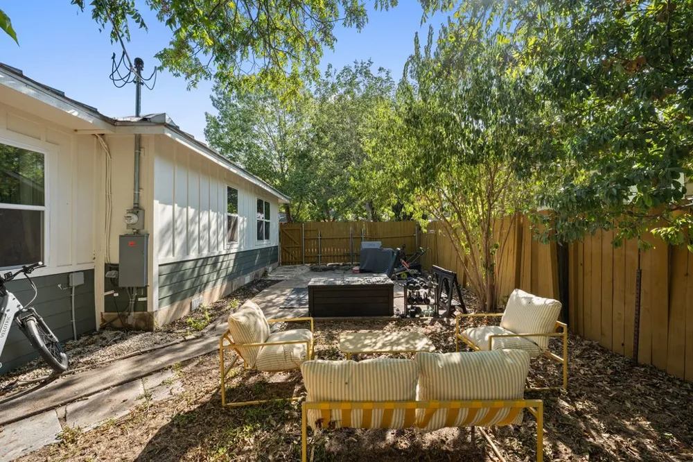 5714 Avenue D Austin, TX 78752
