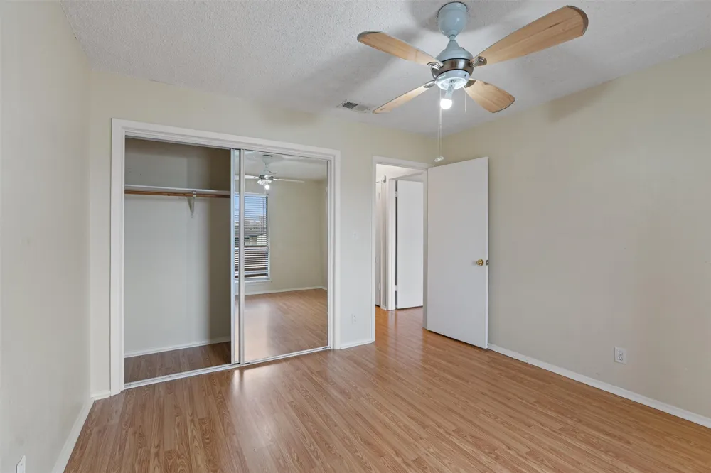 6718 Silvermine Drive #704 Austin, TX 78736