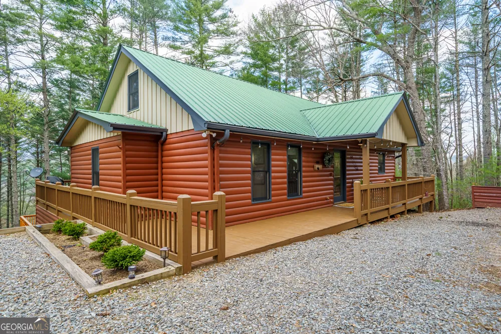 188 The Forest RD Blue Ridge, GA 30513