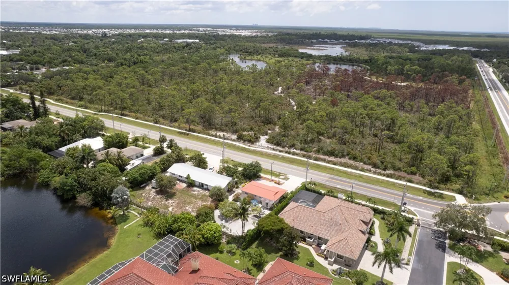 Thomasson Drive Naples, FL 34112