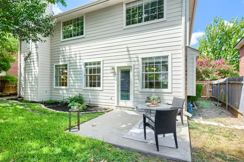 7809 Elkhorn Mountain Trail Austin, TX 78729