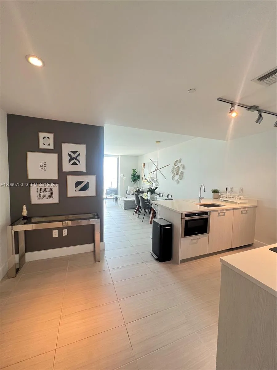 501 NE 31st St #3402 Miami, FL 33137