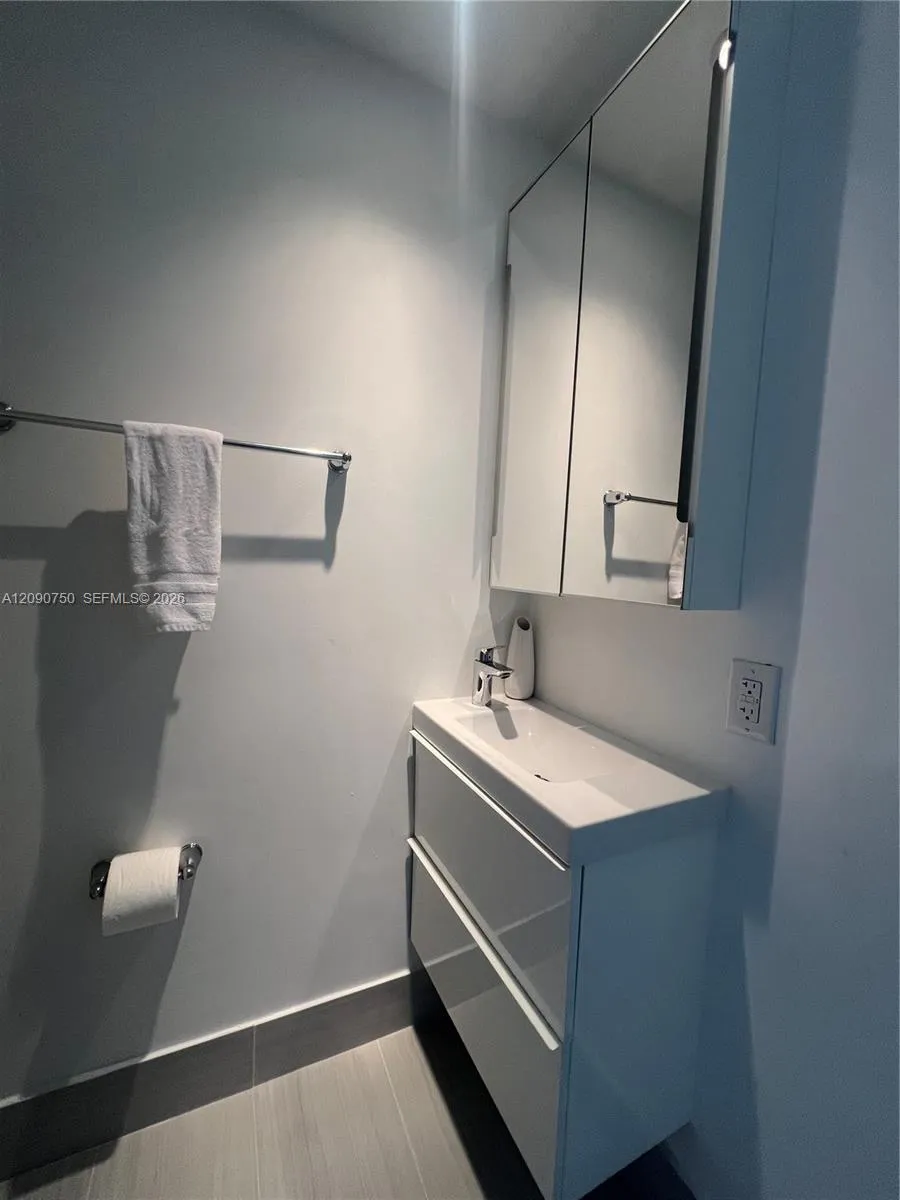 501 NE 31st St #3402 Miami, FL 33137