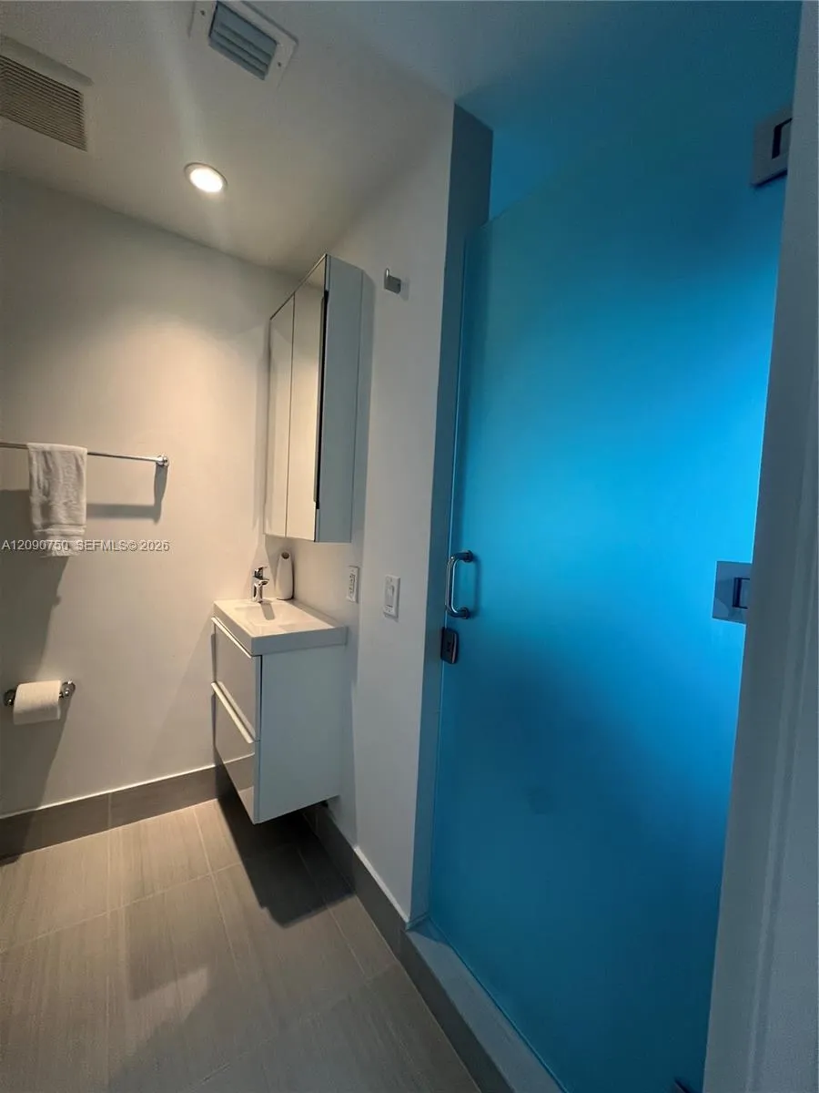 501 NE 31st St #3402 Miami, FL 33137