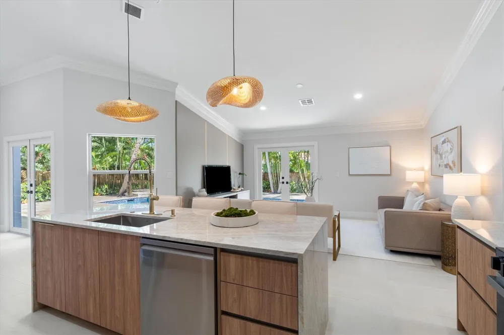 1132 NE 3rd Avenue Boca Raton, FL 33432