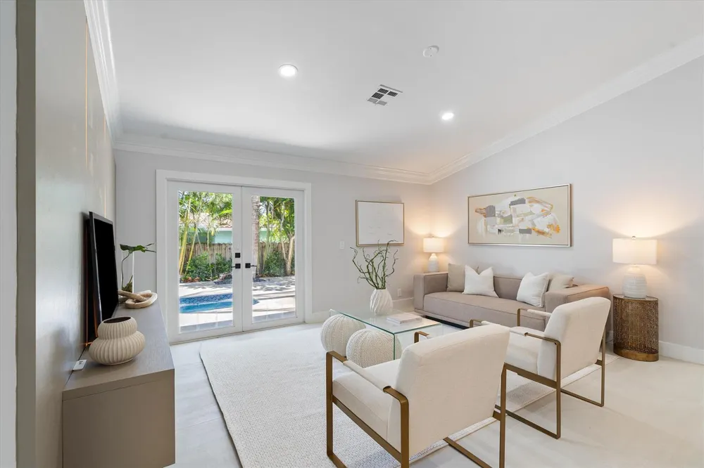 1132 NE 3rd Avenue Boca Raton, FL 33432