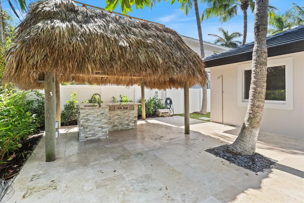 1132 NE 3rd Avenue Boca Raton, FL 33432