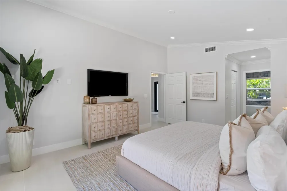 1132 NE 3rd Avenue Boca Raton, FL 33432