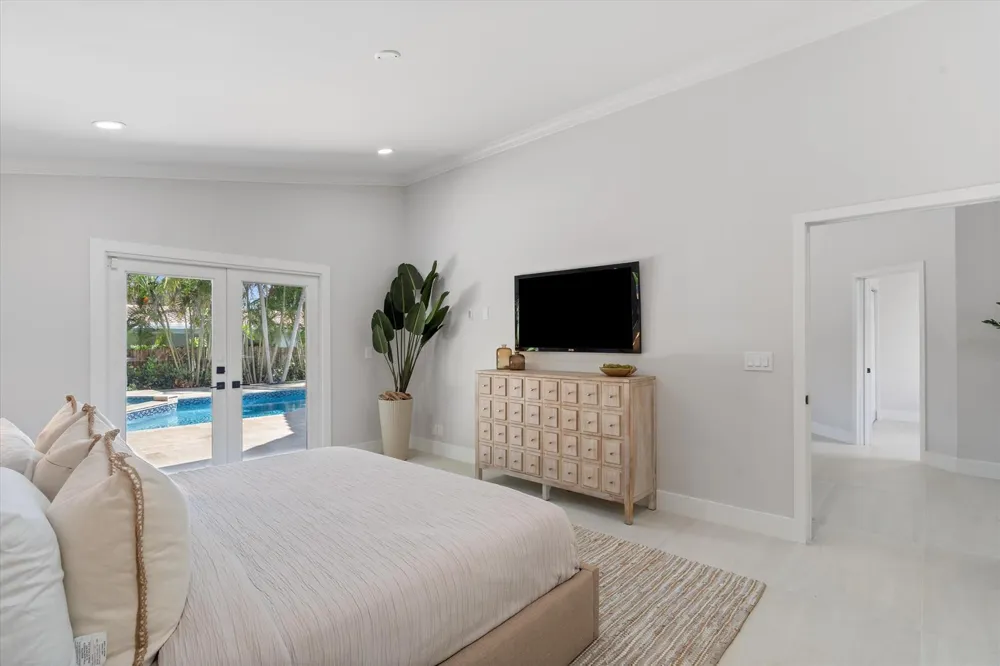 1132 NE 3rd Avenue Boca Raton, FL 33432